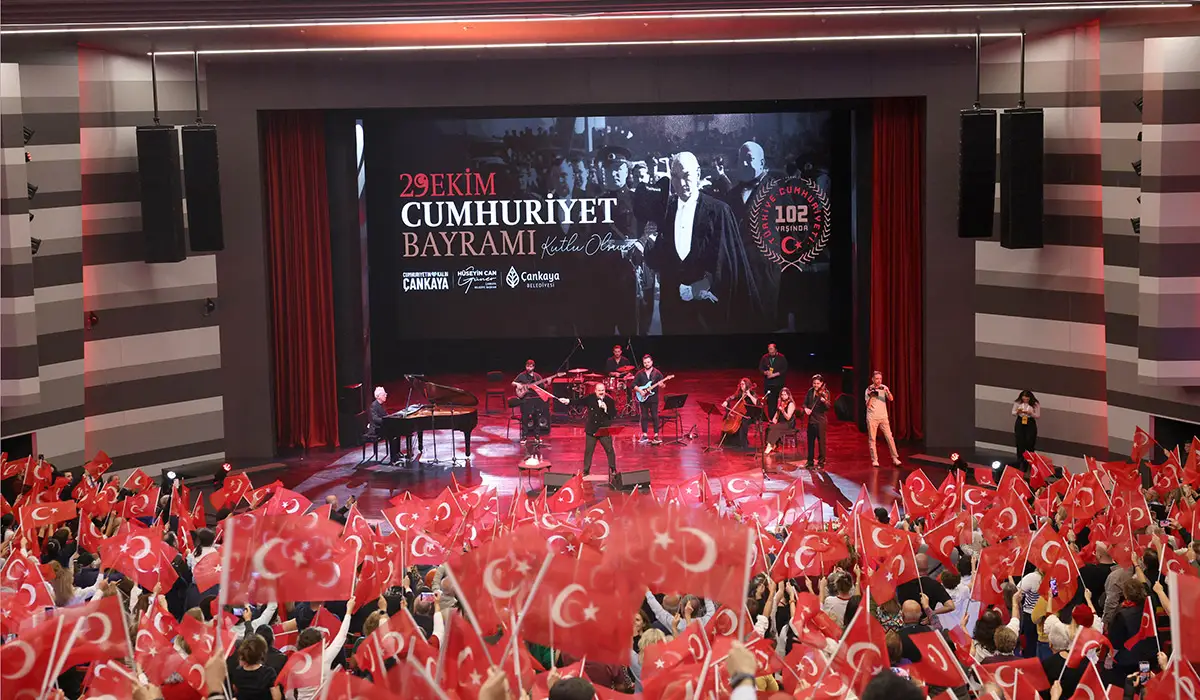 Cumhuriyet 102 Yaşında